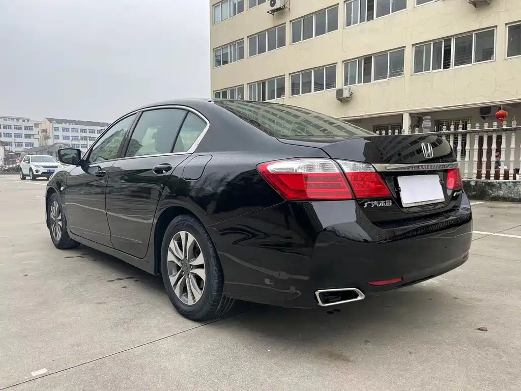 HONDA ACCORD 2015