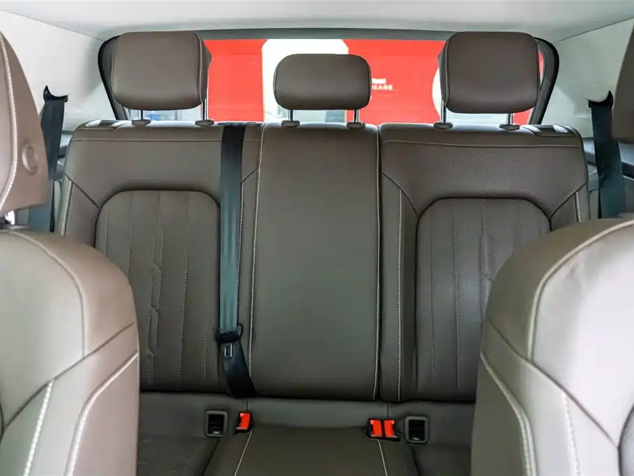 VOLKSWAGEN VILORAN 2021