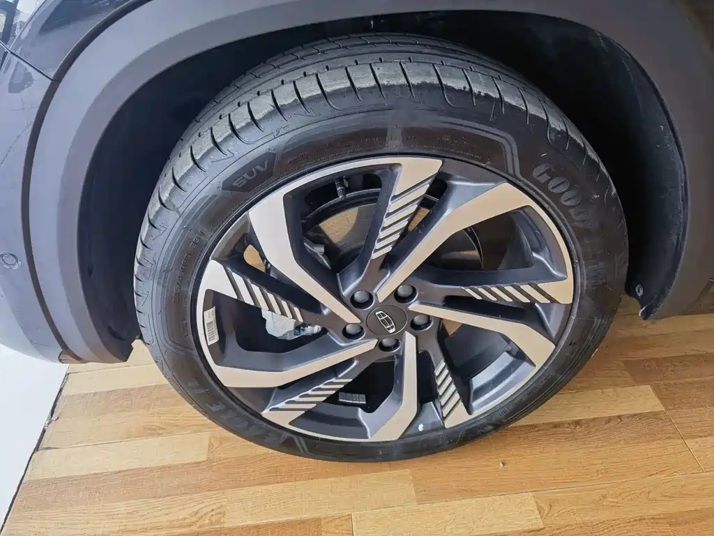 GEELY AUTO MONJARO 2022