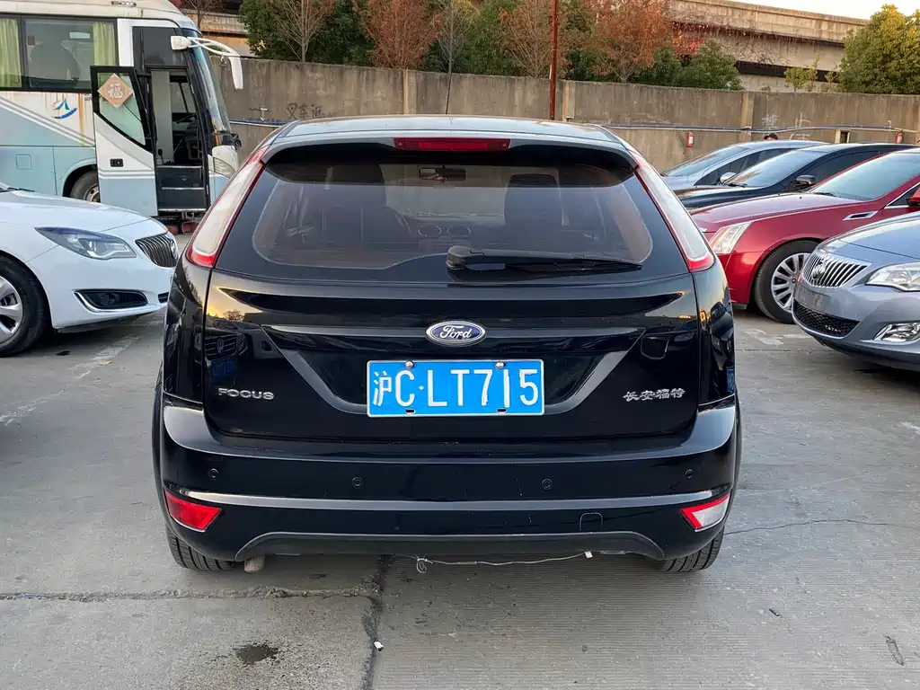 FORD FOCUS 2011
