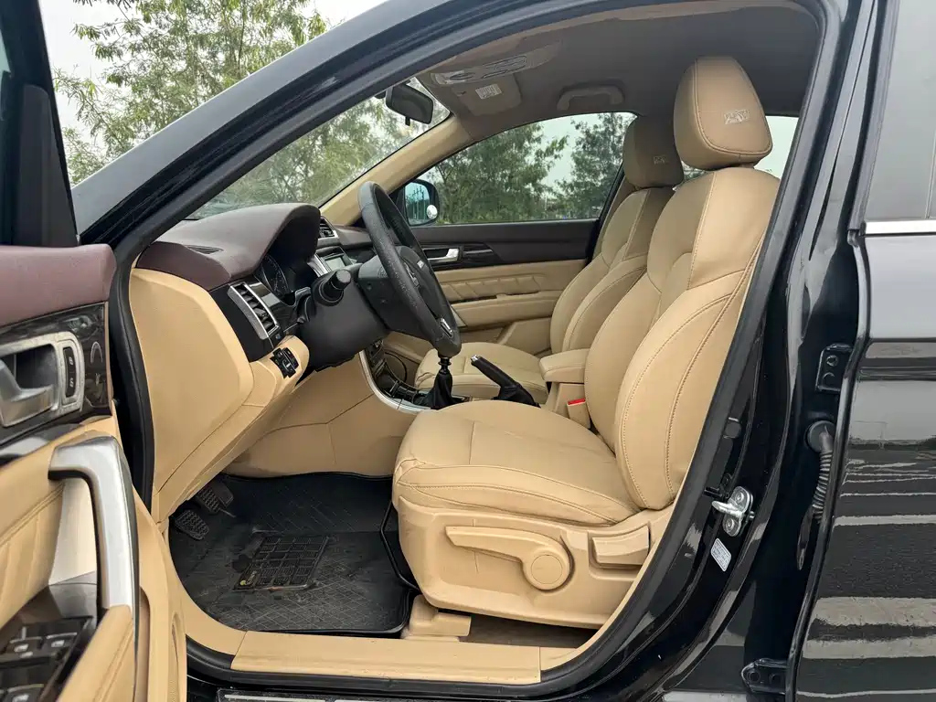 HAVAL H2 2014