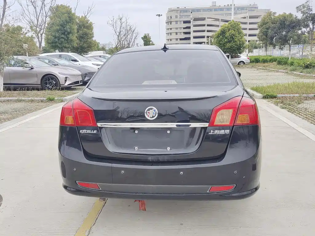 BUICK EXCELLE 2012