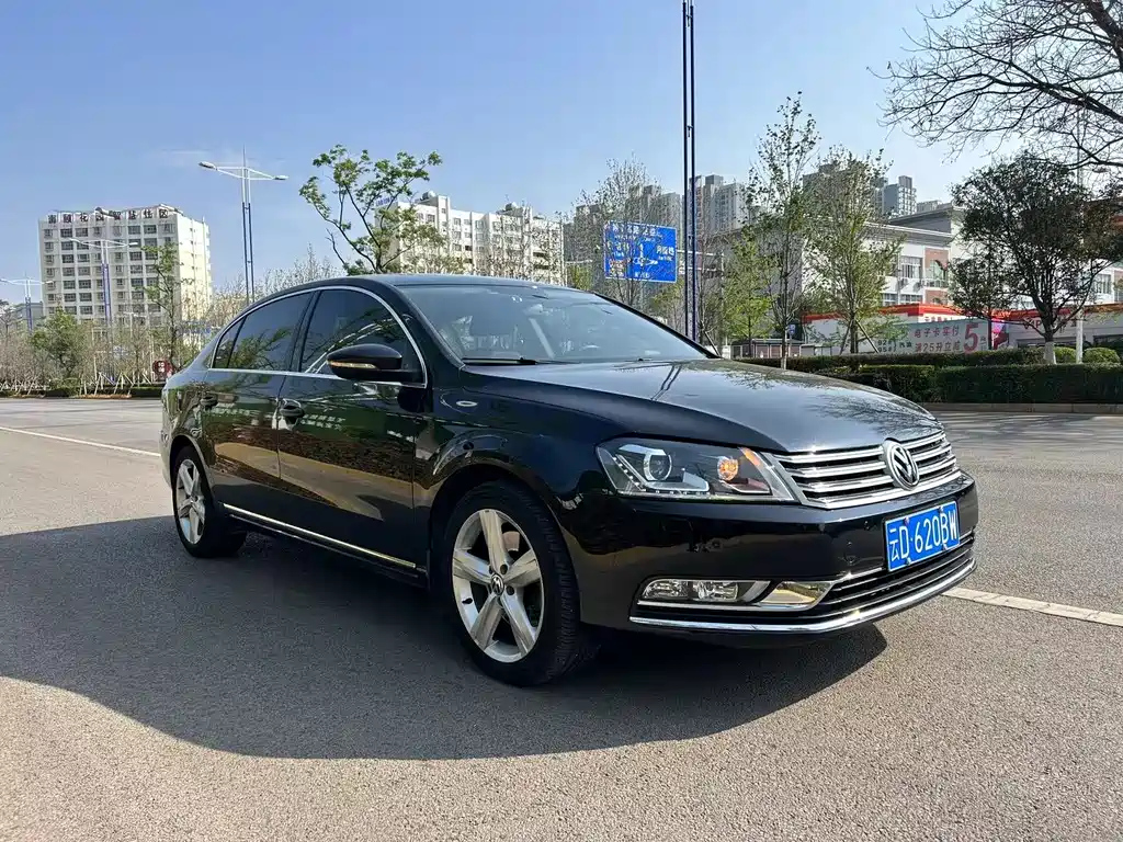 VOLKSWAGEN MAGOTAN 2016