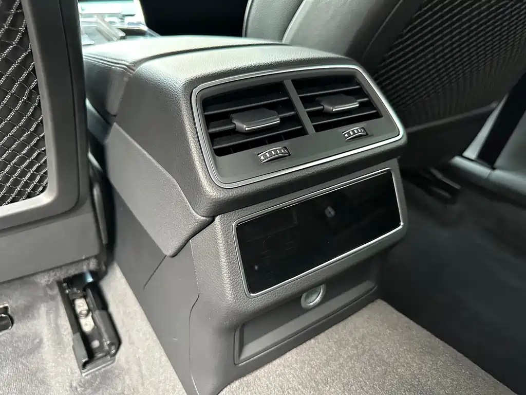 AUDI A6L 2021