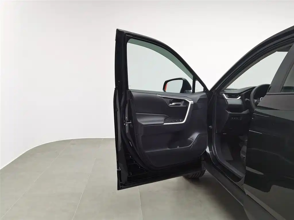 TOYOTA RAV4 RONGFANG 2021