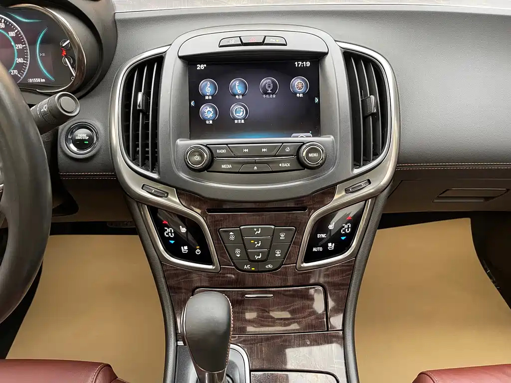 BUICK LACROSSE 2015