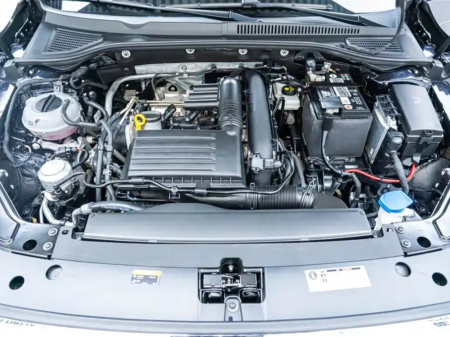 VOLKSWAGEN PASSAT 2022