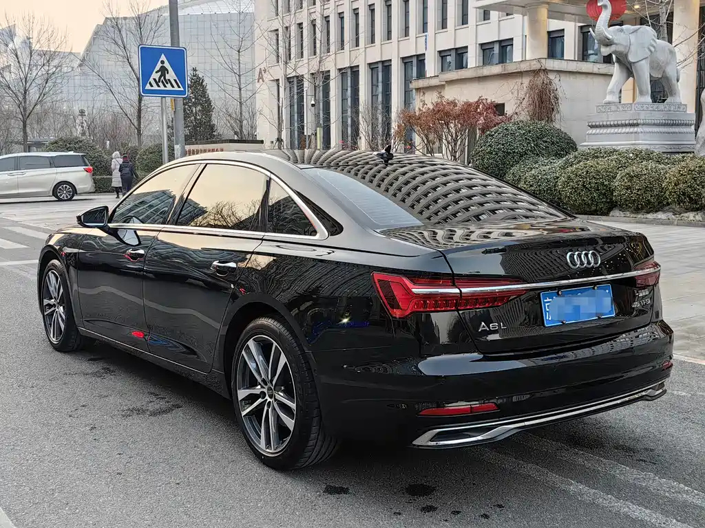 AUDI A6L 2022