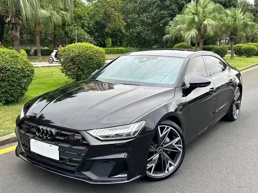 AUDI A7L 2022