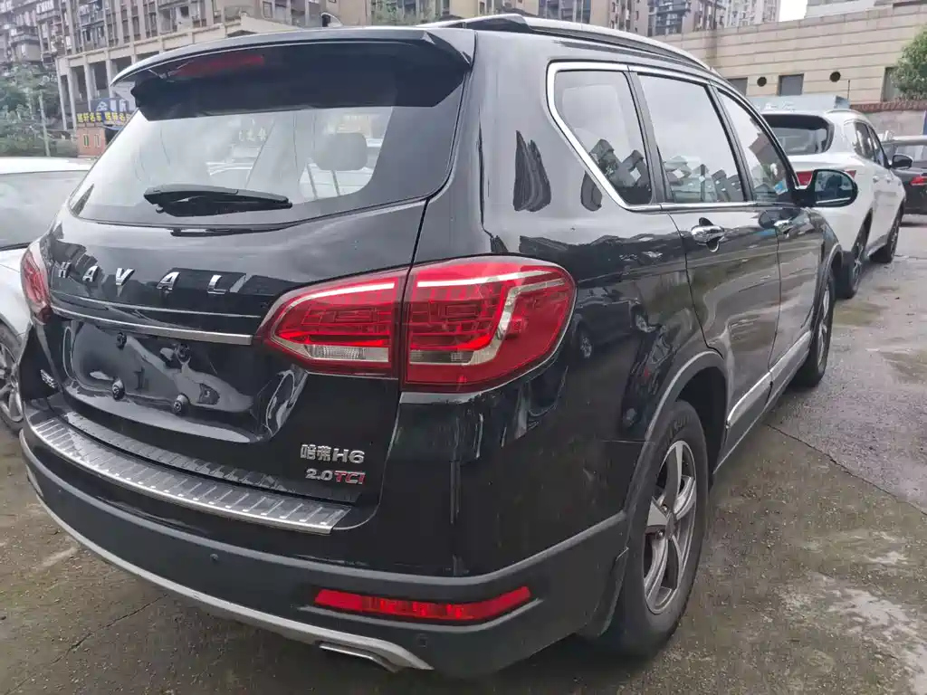 HAVAL H6 2015