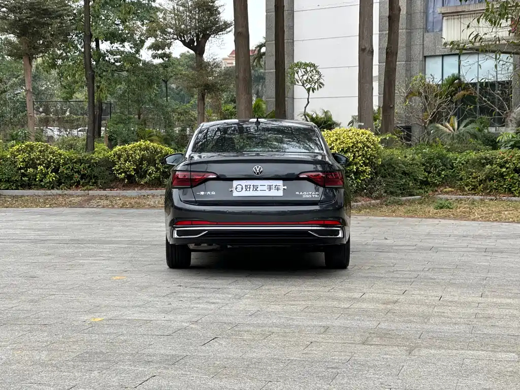 VOLKSWAGEN SAGITAR 2023