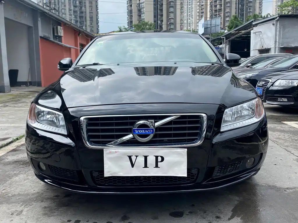 VOLVO S80L 2012
