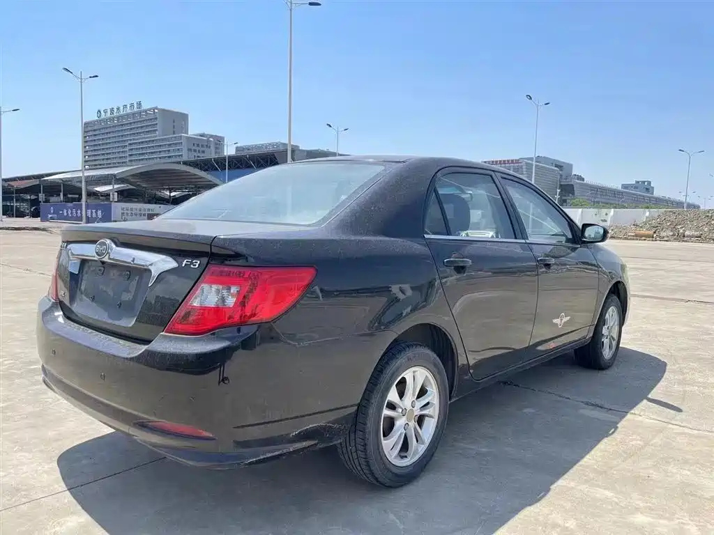 BYD F3 2016