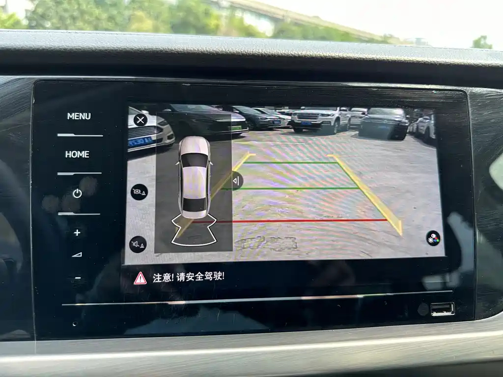 VOLKSWAGEN PASSAT 2021