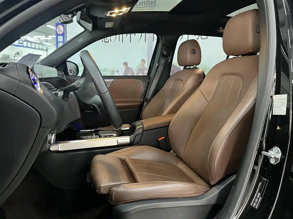 MERCEDES BENZ GLB 2022