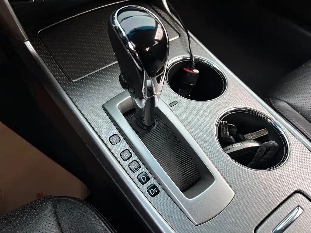 NISSAN TEANA 2018