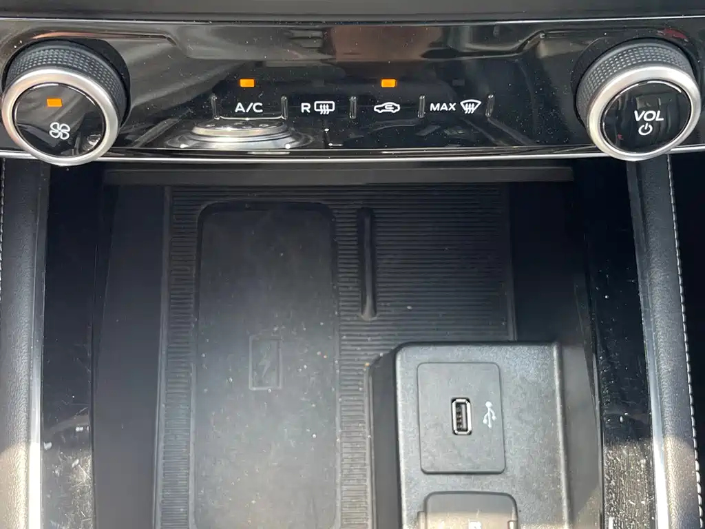 FORD EDGE 2021