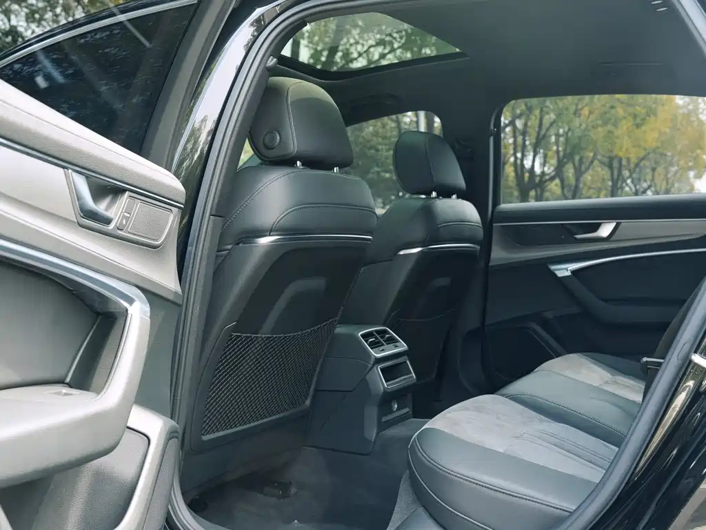 AUDI A6L 2021