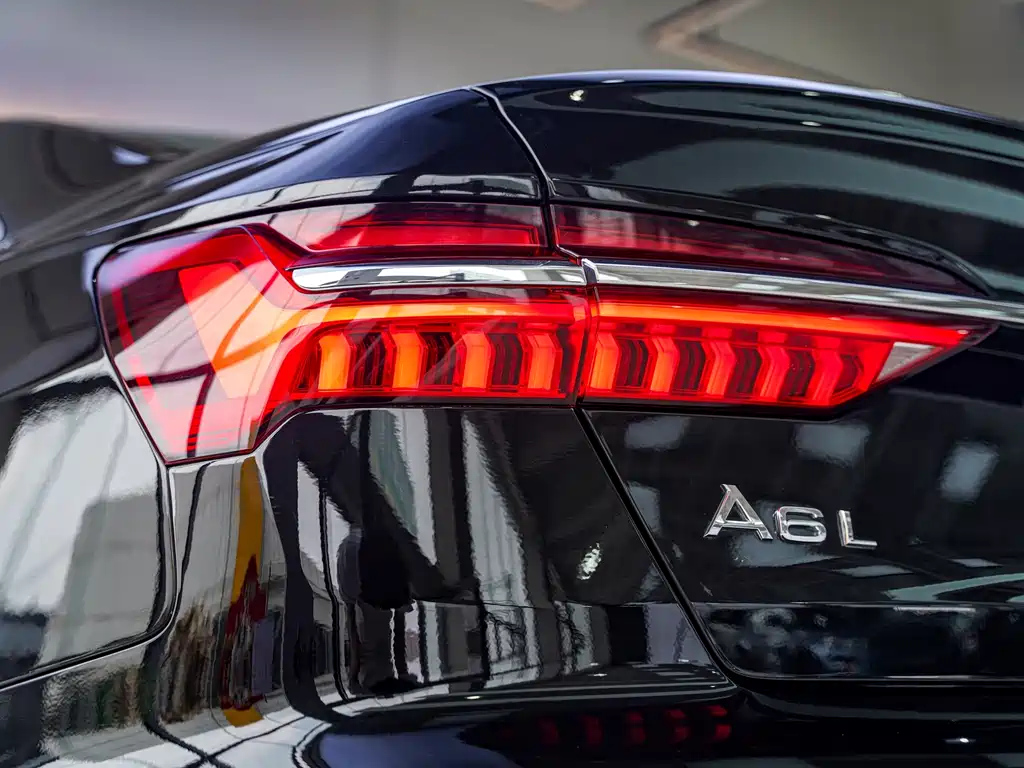 AUDI A6L 2021