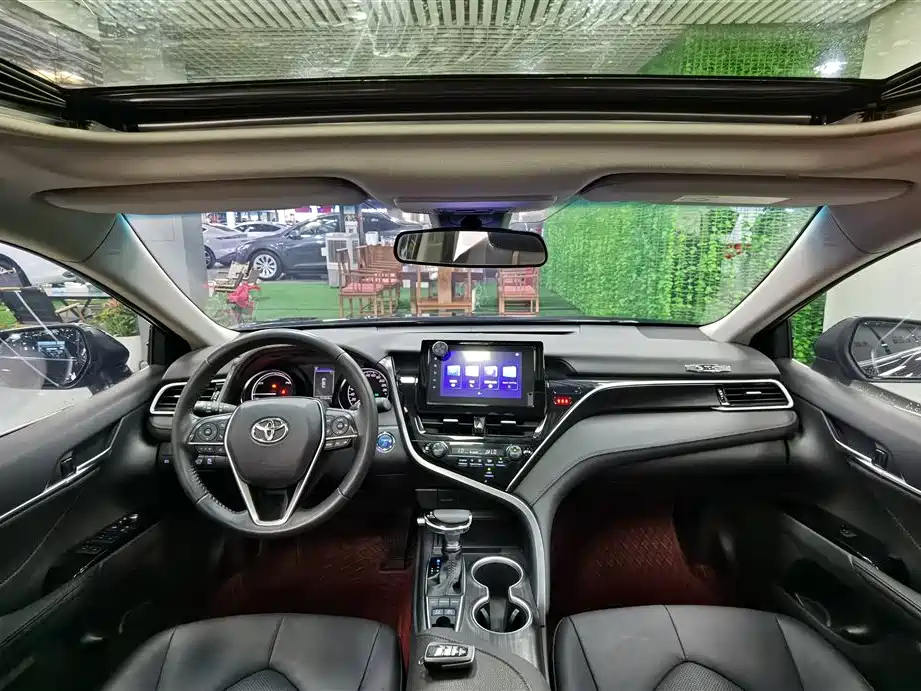 TOYOTA CAMRY 2022