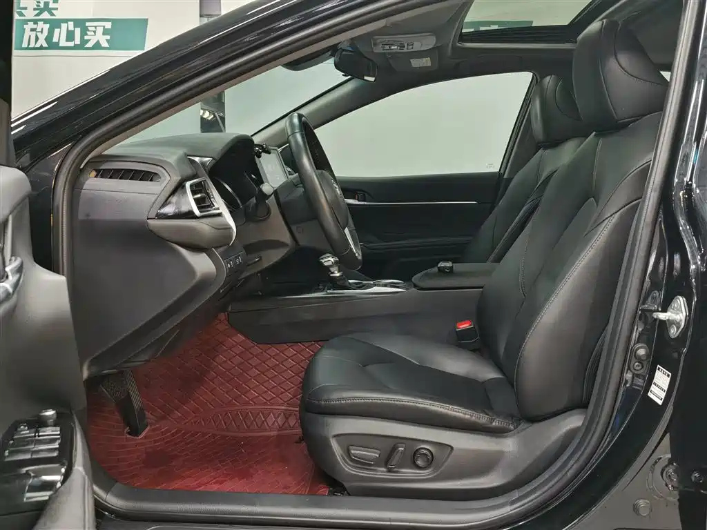 TOYOTA CAMRY 2022