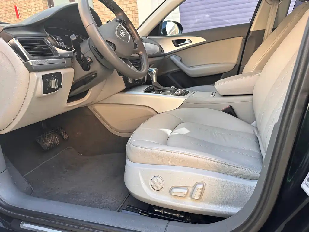 AUDI A6L 2013