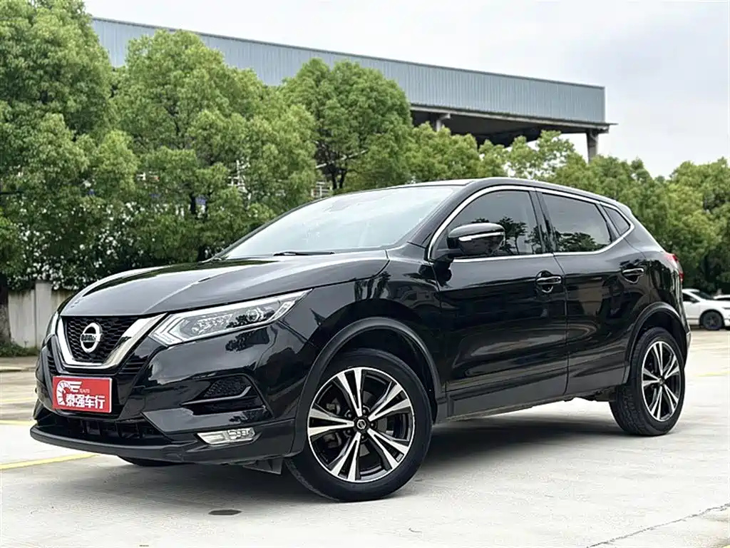 NISSAN QASHQAI 2019