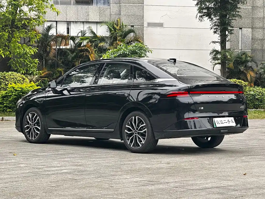 XPENG MOTORS P5 2024