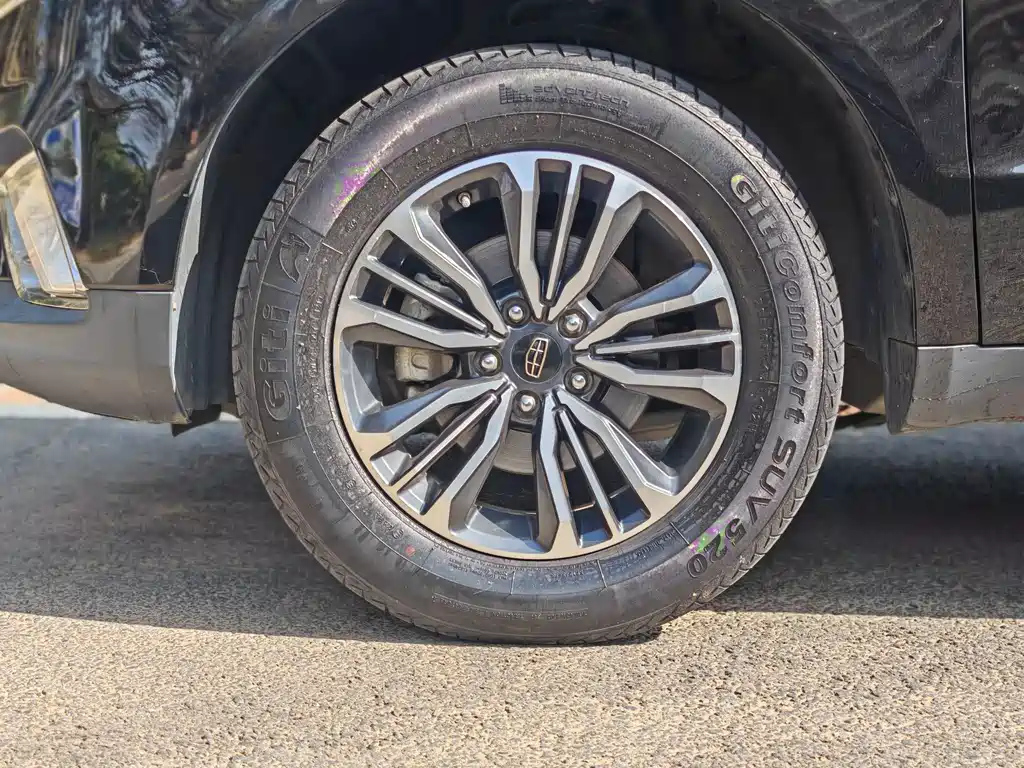 GEELY AUTO VISION X6 2016