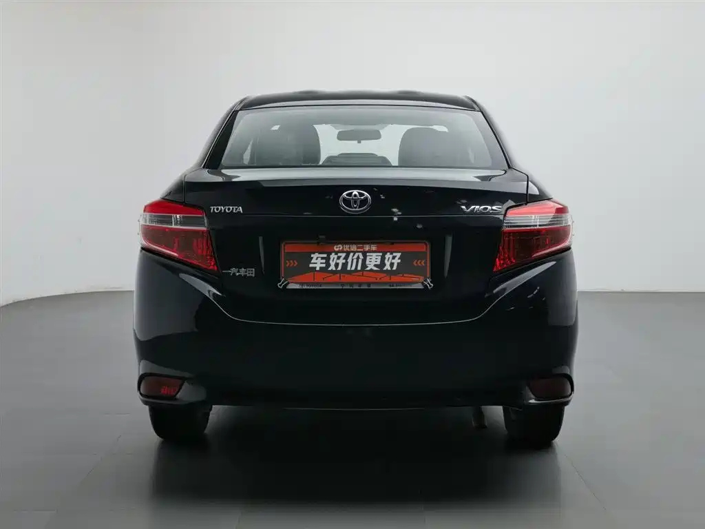 TOYOTA VIOS 2015