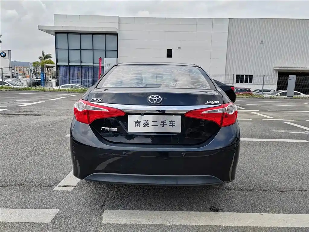 TOYOTA RALINK 2015
