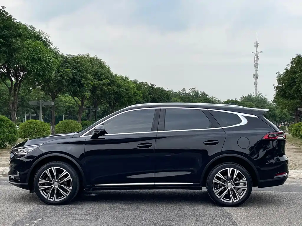 BYD TANG 2018
