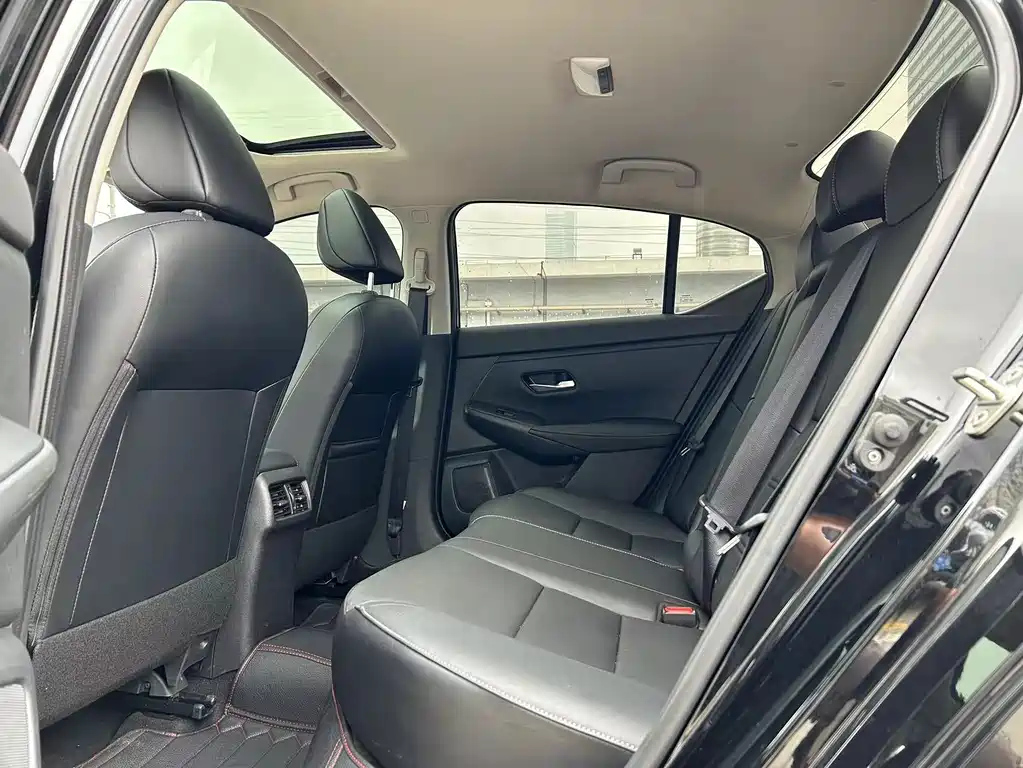 NISSAN SYLPHY 2021