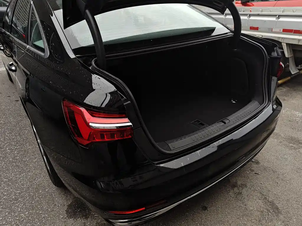 AUDI A6L 2023
