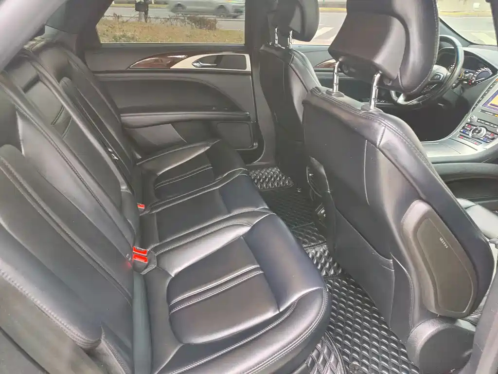 LINCOLN MKZ 2019