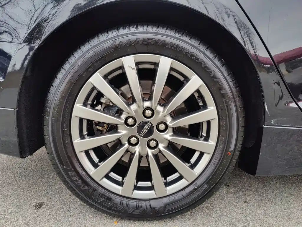 LINCOLN MKZ 2019