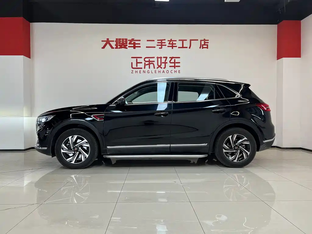 HONGQI HS5 2022
