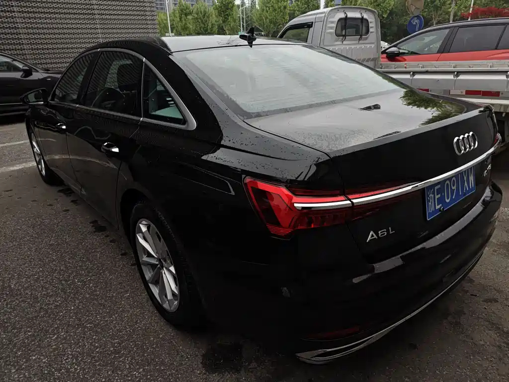 AUDI A6L 2023