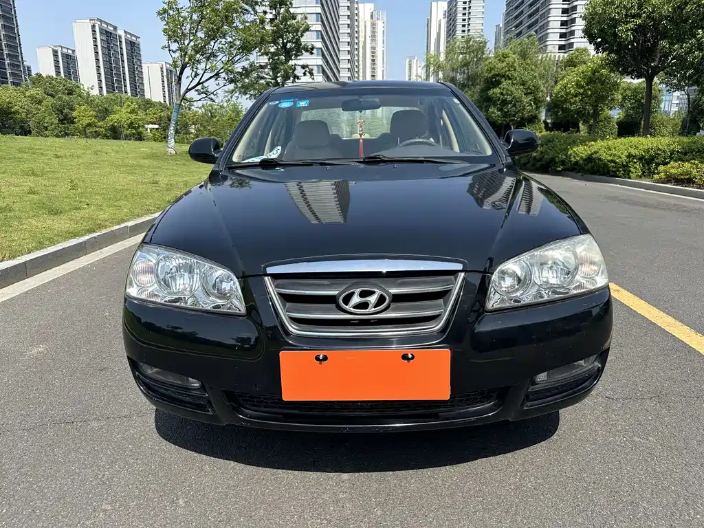 HYUNDAI ELANTRA 2010