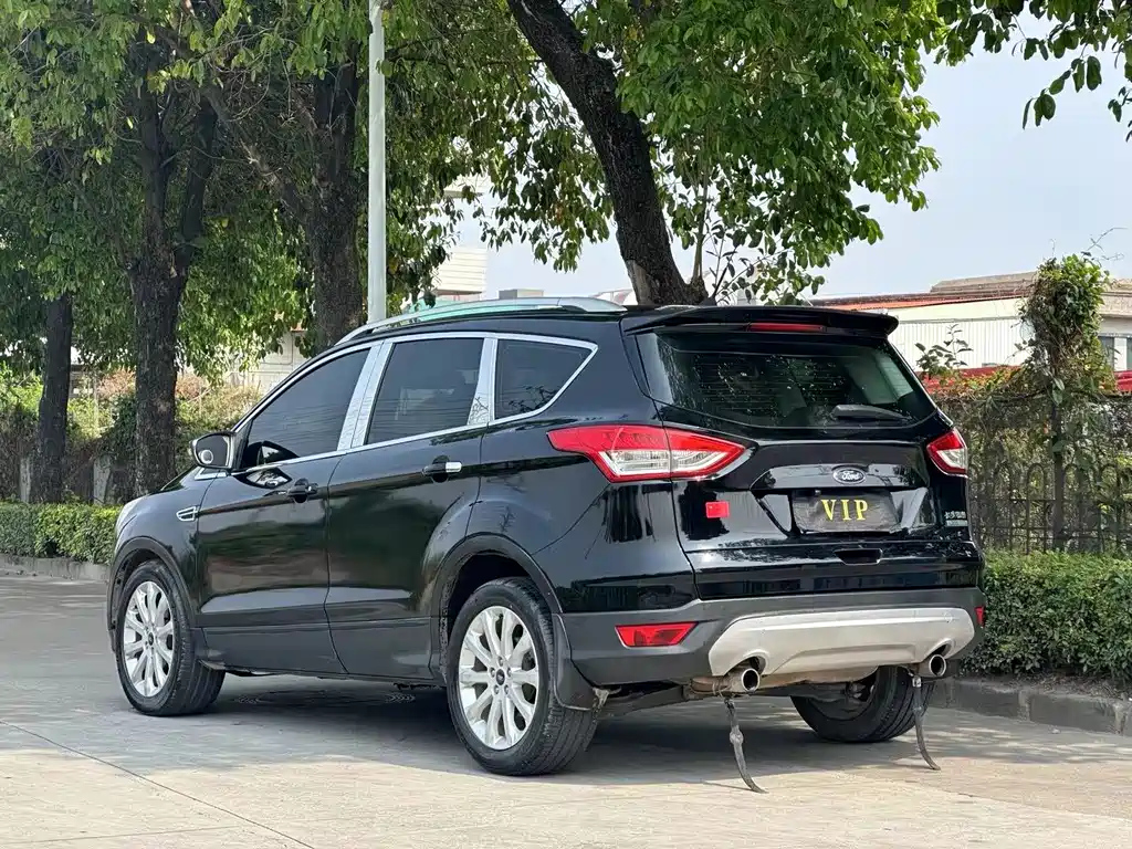 FORD ESCAPE 2016
