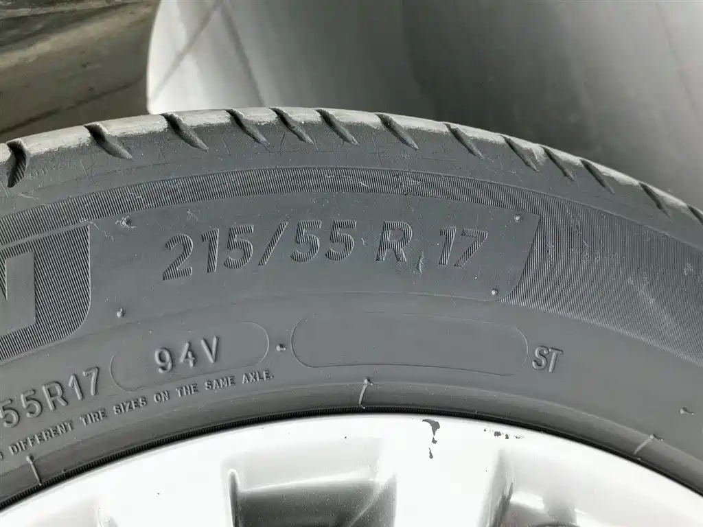 TOYOTA CAMRY 2017