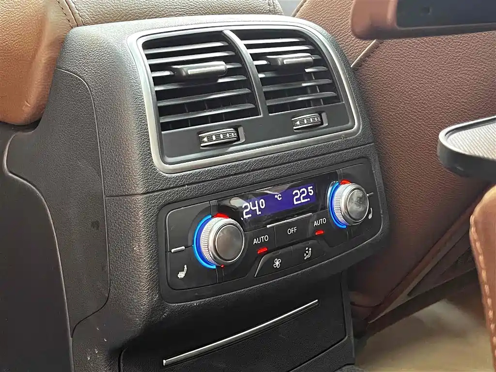AUDI A6L 2019