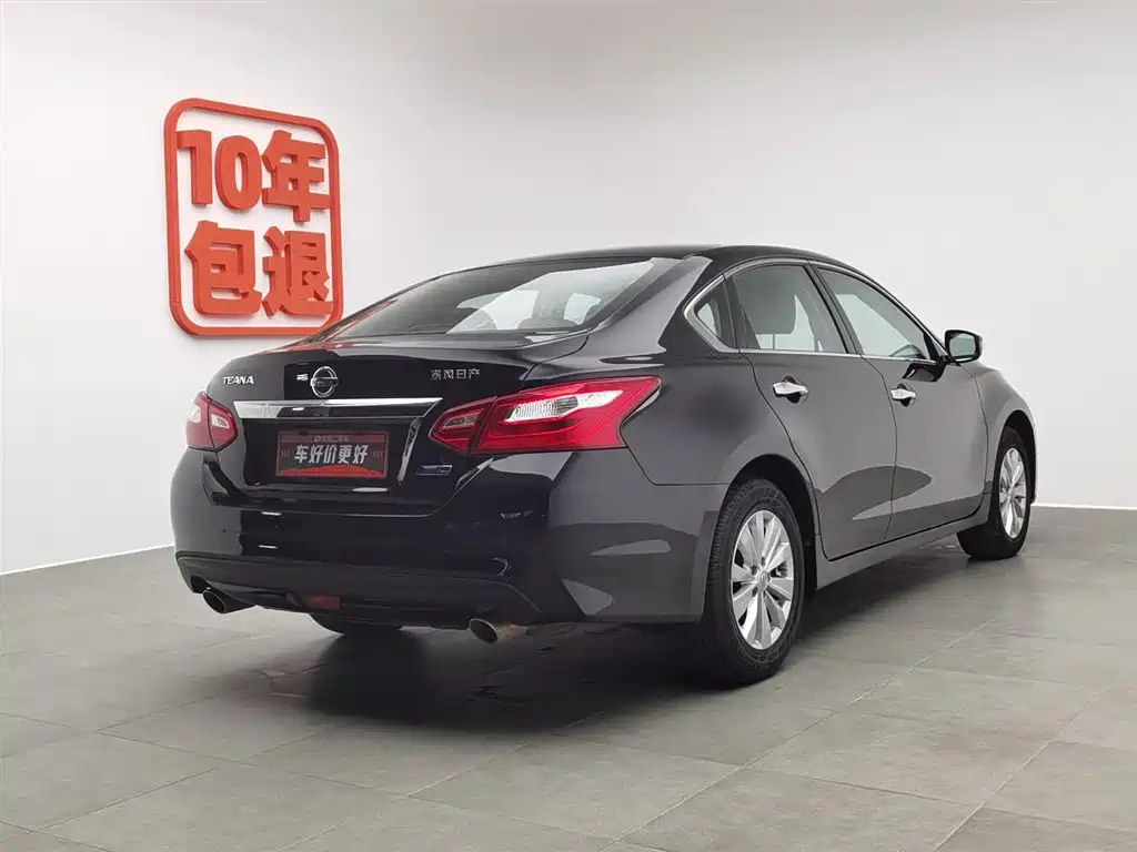 NISSAN TEANA 2018