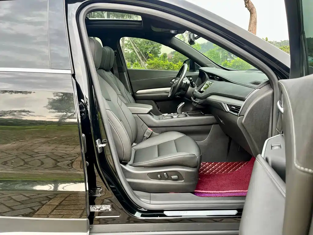 CADILLAC XT4 2020