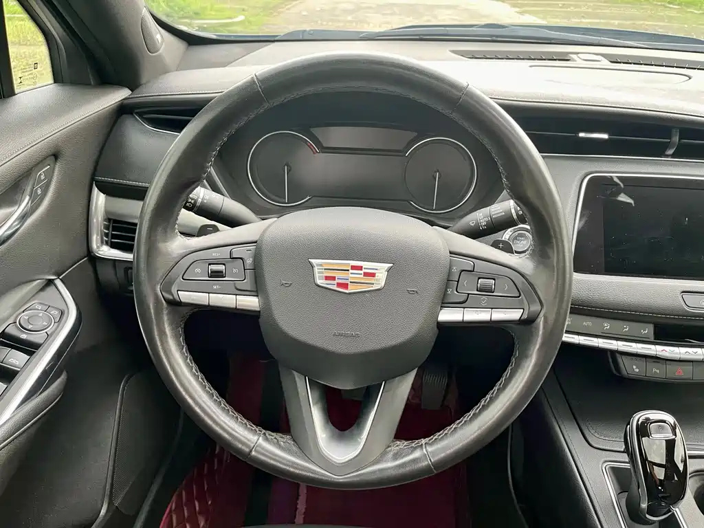 CADILLAC XT4 2020