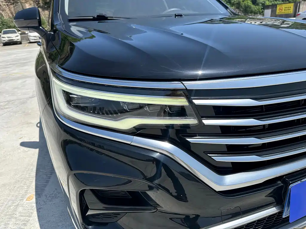ROEWE RX5 MAX 2021