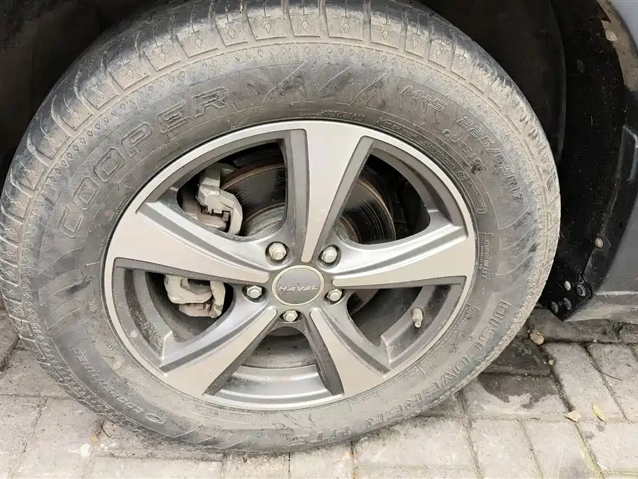 HAVAL H6 2015