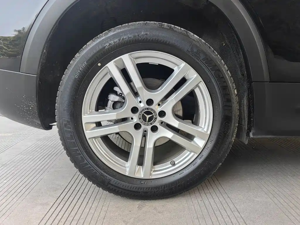 MERCEDES BENZ GLB 2022