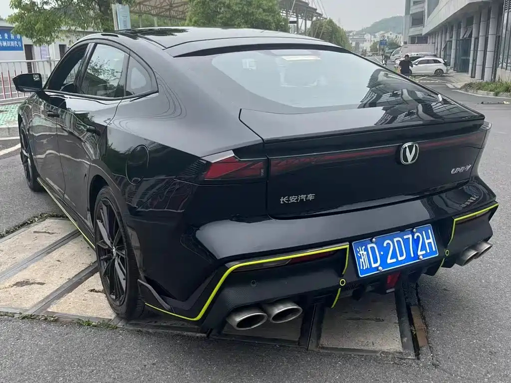 CHANGAN UNI-V 2024