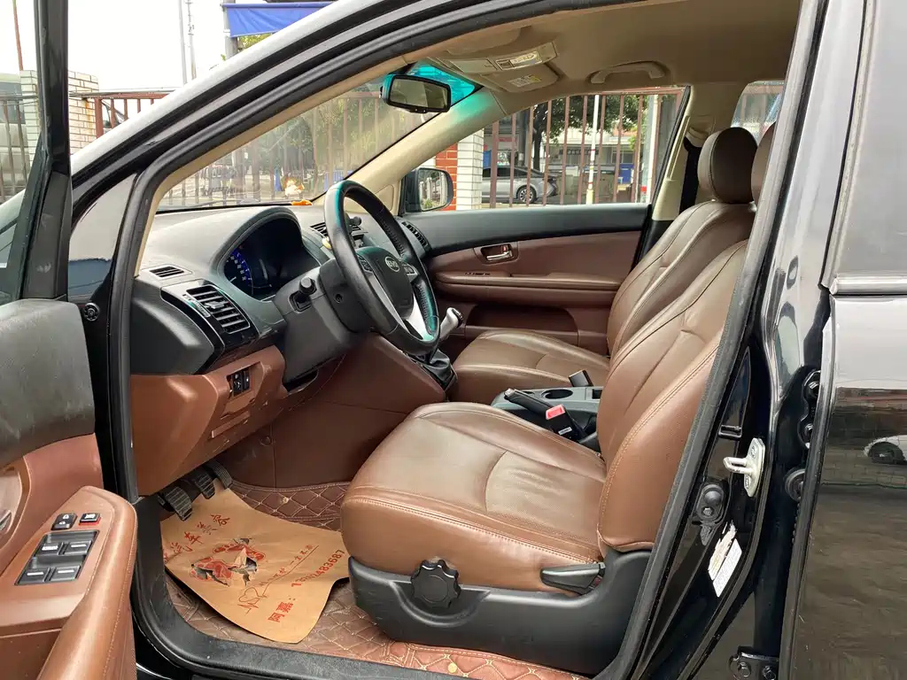 BYD S6 2015